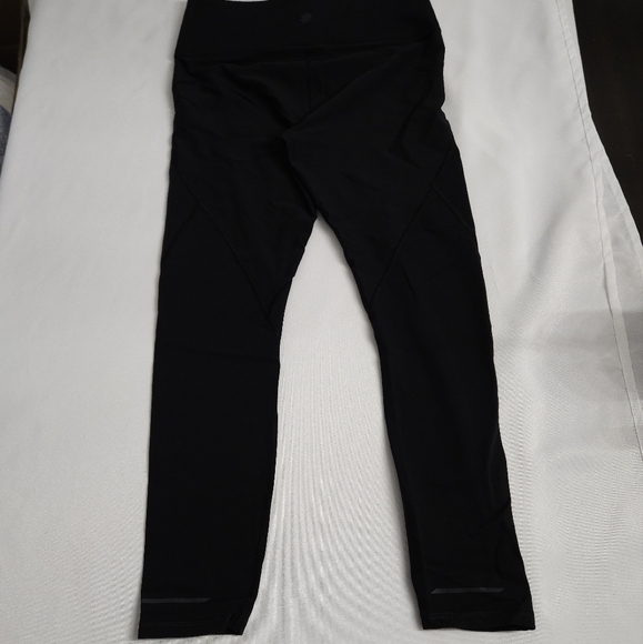 Athleta Black Leggings Reflective medium - Picture 5 of 7